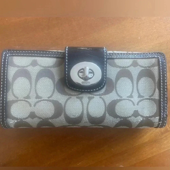 Coach Signature Brown/Beige Canvas Turn-lock Checkbook Wallet w/ Change-purse. - Picture 1 of 8